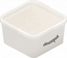 Creamed honey with pine nut